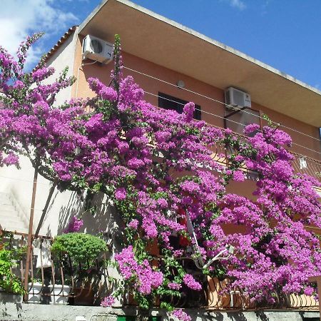 Apartments Katica Makarska Ngoại thất bức ảnh