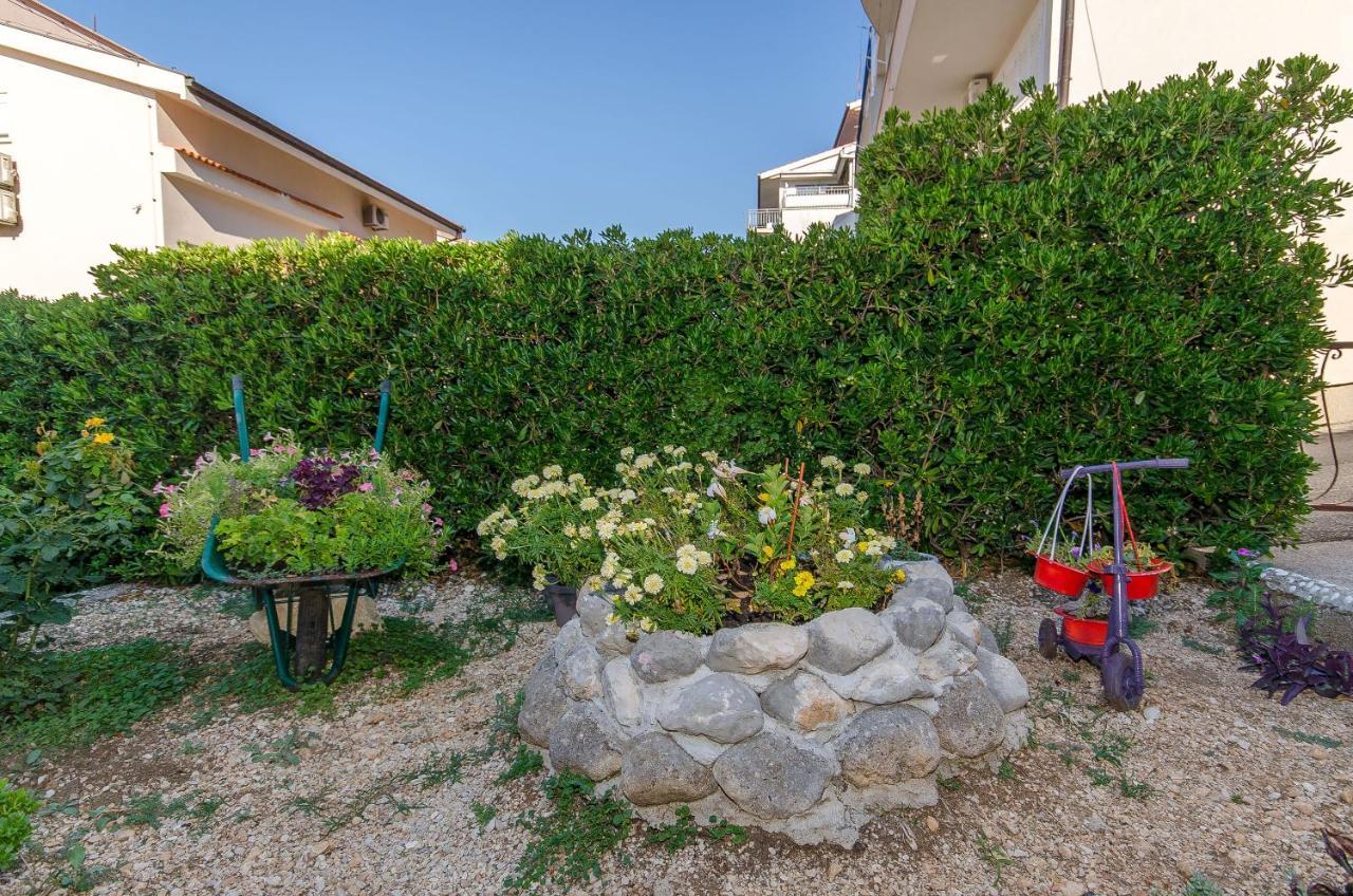 Apartments Katica Makarska Ngoại thất bức ảnh