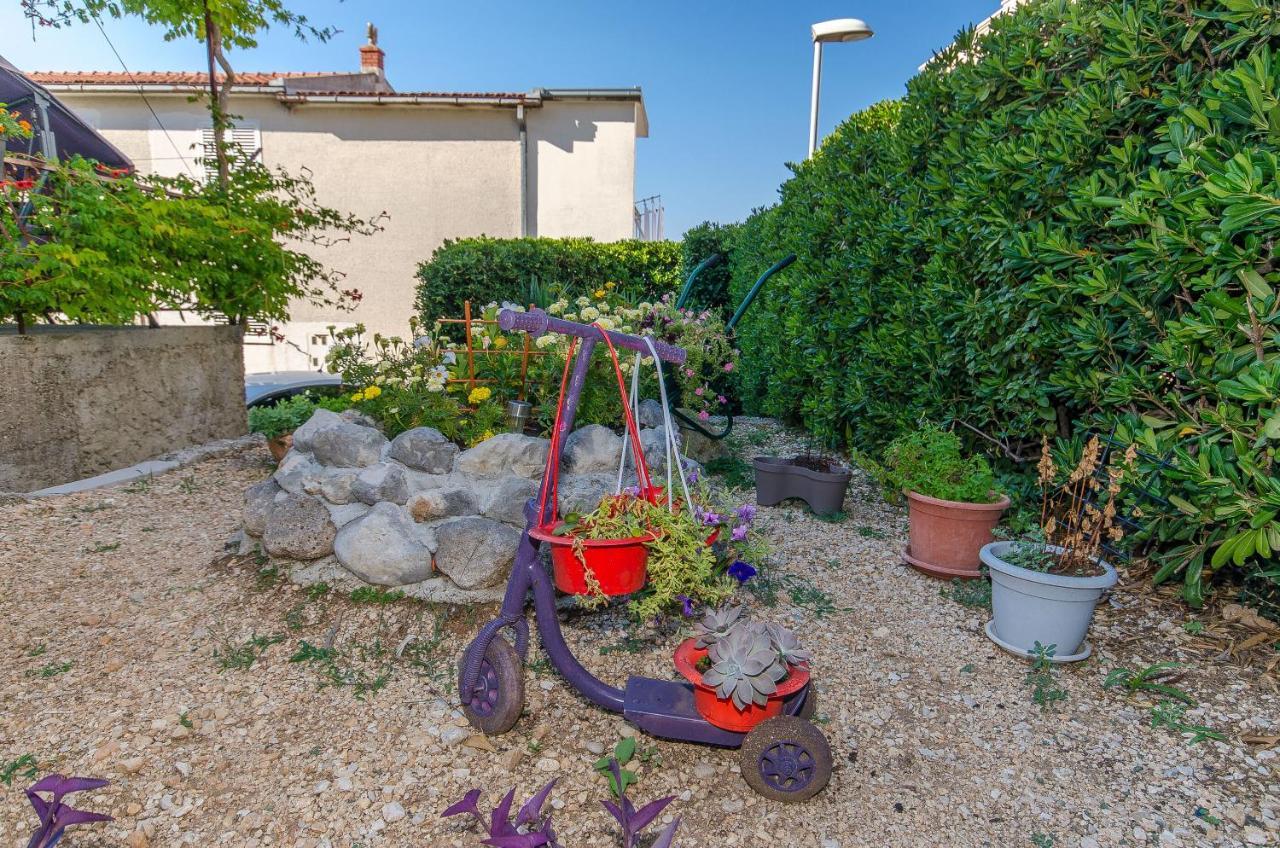 Apartments Katica Makarska Ngoại thất bức ảnh