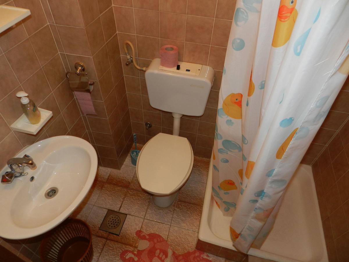 Apartments Katica Makarska Ngoại thất bức ảnh